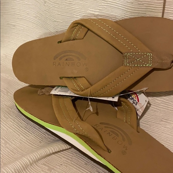 RAINBOW 🌈 Women’s Medium OR Large Sandal - Picture 4 of 5